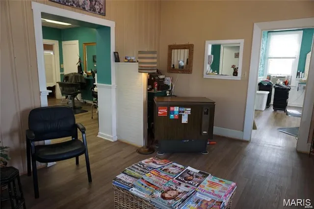 $185,000 | 3709 West Main Street, Belleville, IL 62226