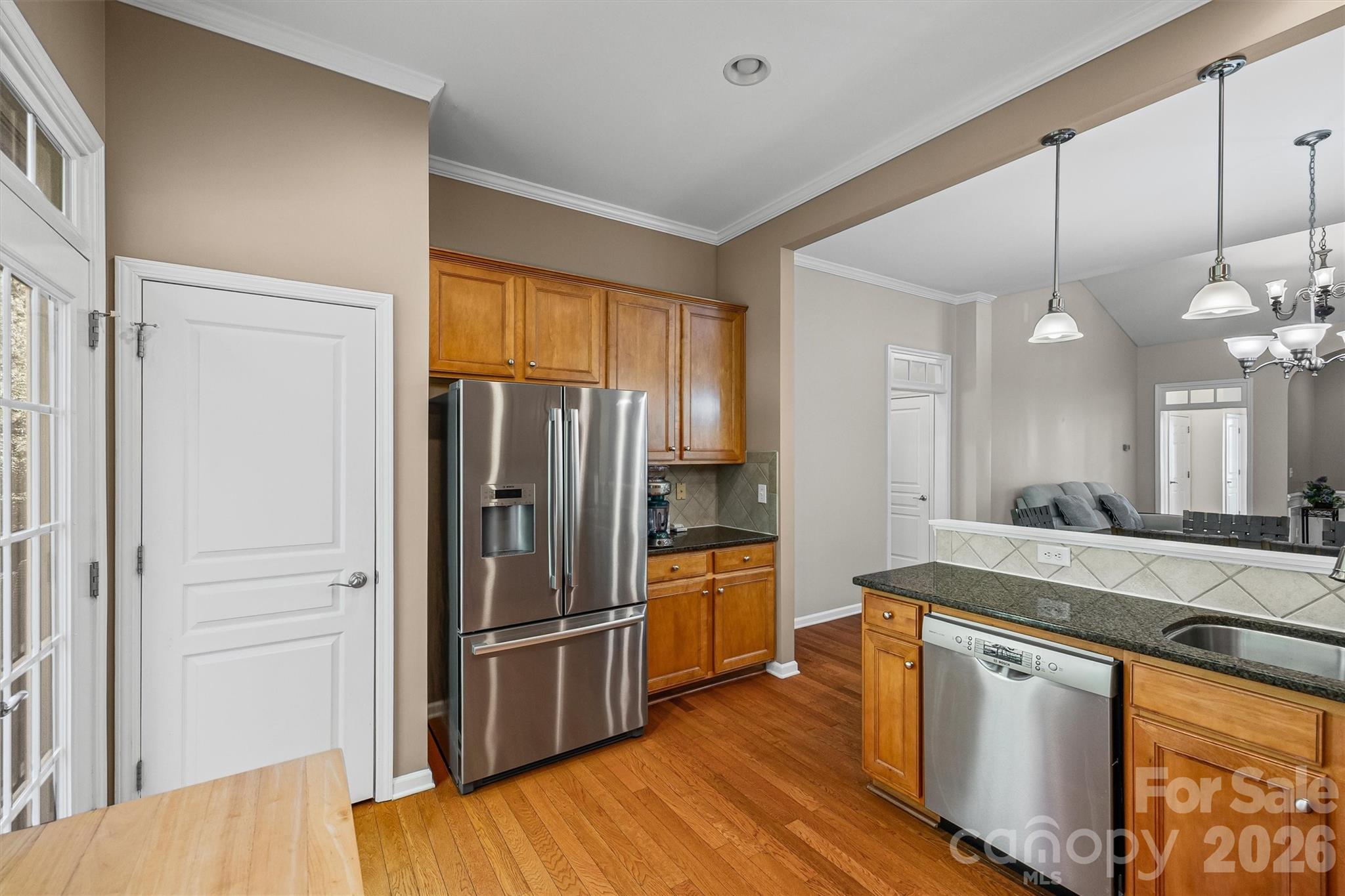 2090 Calloway Pines Drive Tega Cay, SC 29708 - Photo 10 of 38