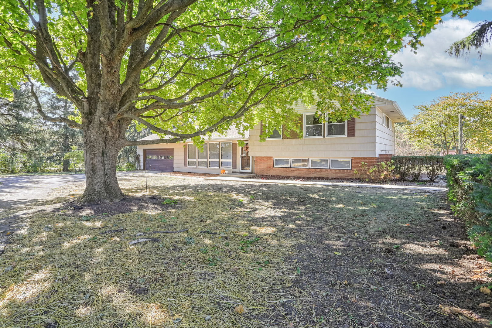 205 South Prairie View Road Mahomet, IL 61853 - Photo 1 of 40 Gallery Image 1