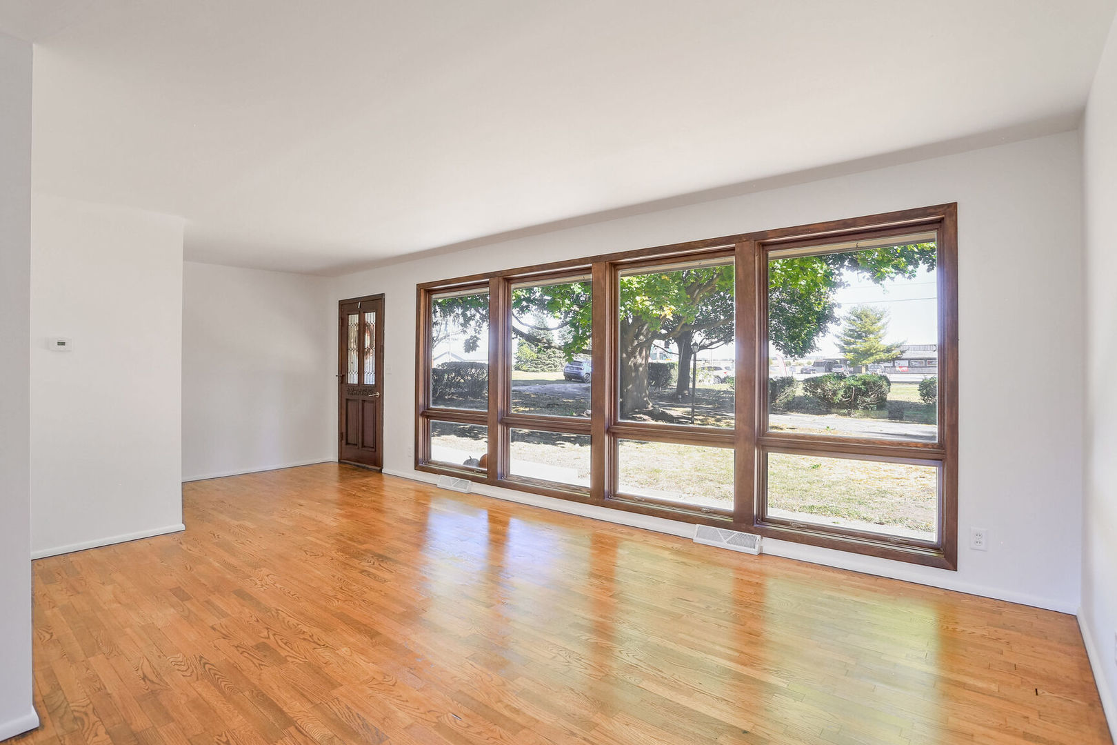 205 South Prairie View Road Mahomet, IL 61853 - Photo 9 of 40 Gallery Image 9