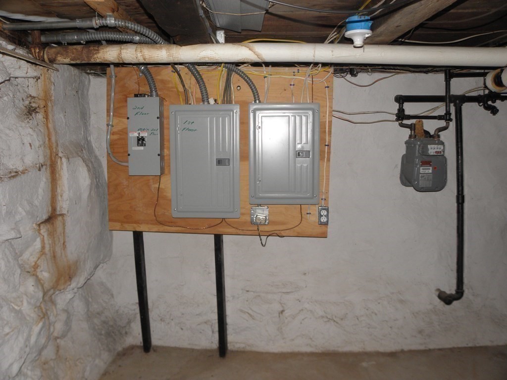 51 West Meadow Road Lowell, MA 01854 - Photo 19 of 22 Gallery Image 19