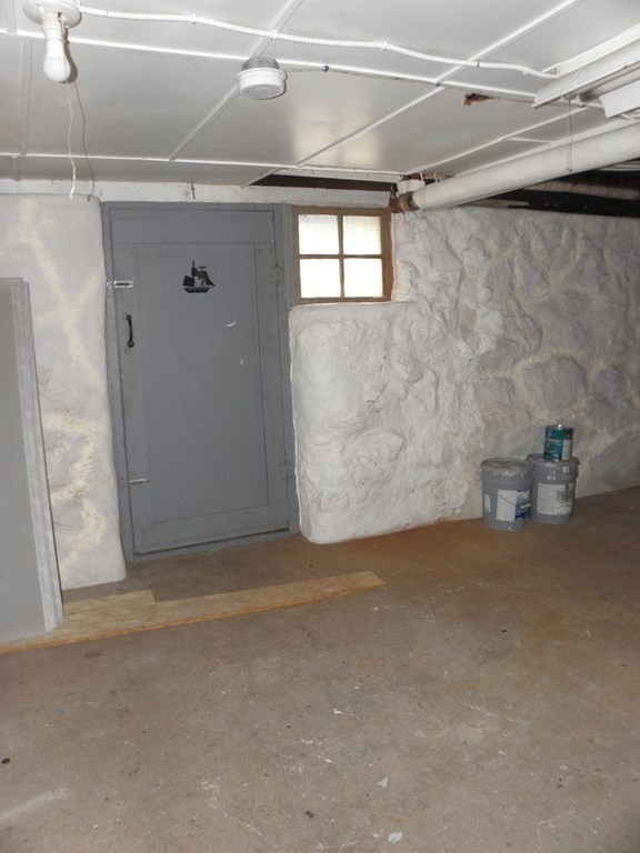 51 West Meadow Road Lowell, MA 01854 - Photo 21 of 22 Gallery Image 21
