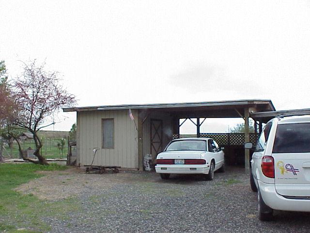5003 Beam Road Granger, WA 98932 - Photo 9 of 14 a car parked in garage