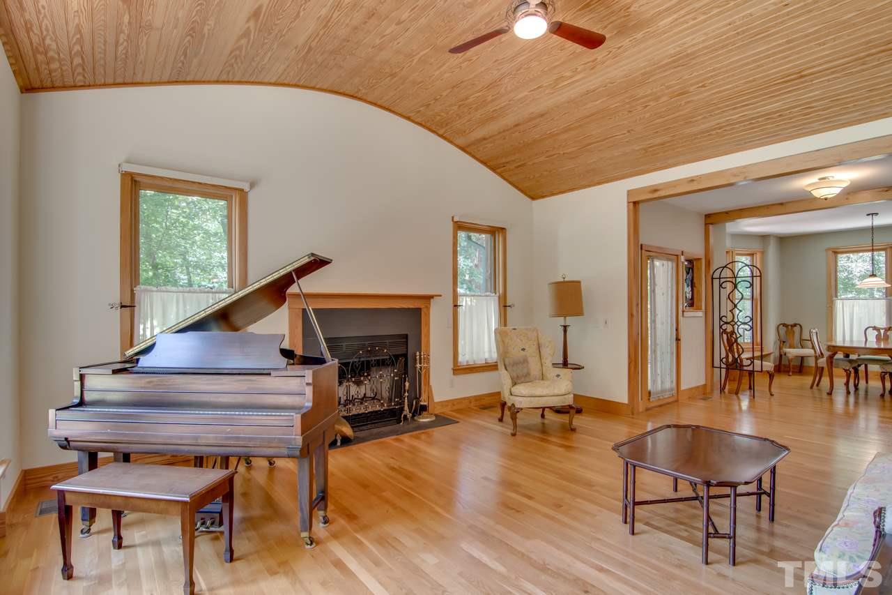 3236 Henderson Field Road Mebane, NC 27302 - Photo 9 of 30 Gallery Image 9