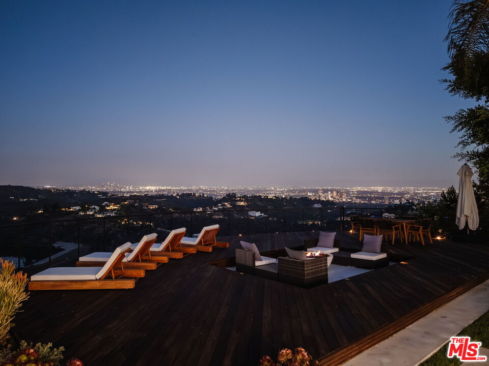 2028 Stradella Road Los Angeles, CA 90077 - Photo 36 of 36