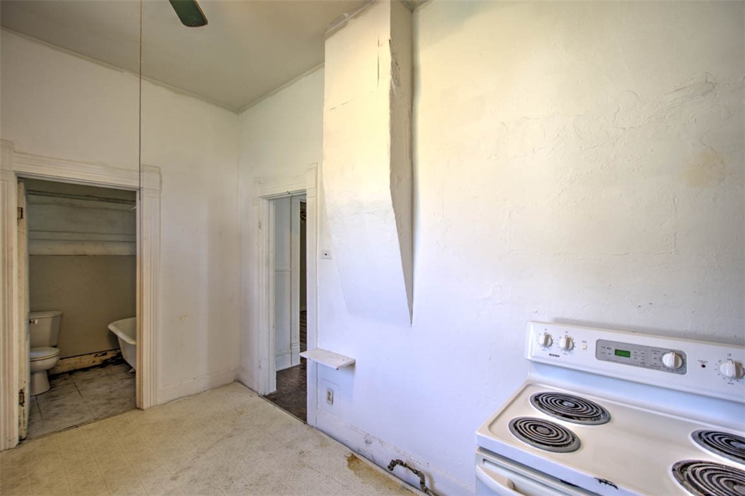 217 South Locust Street Maroa, IL 61756 - Photo 12 of 20