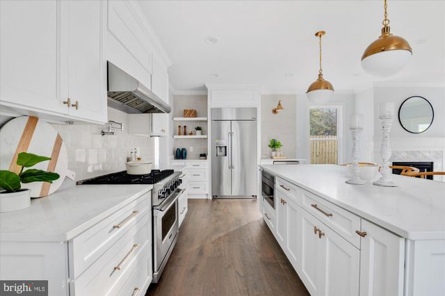 $1,765,000 | 3112 Circle Hill Road, Alexandria, VA 22305