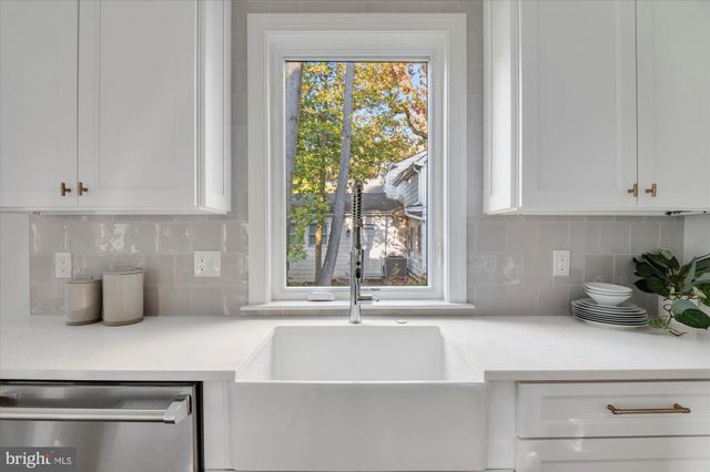 $1,765,000 | 3112 Circle Hill Road, Alexandria, VA 22305