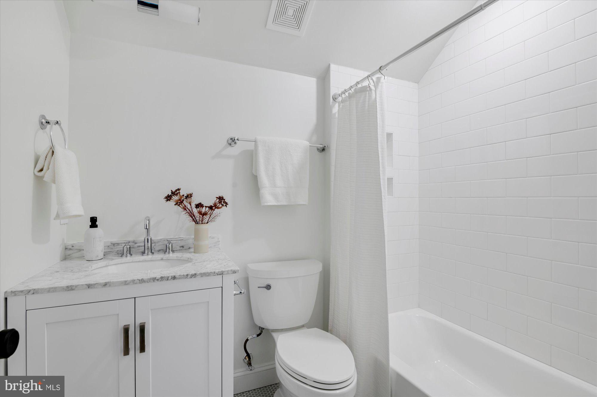 3112 Circle Hill Road Alexandria, VA 22305 - Photo 59 of 66