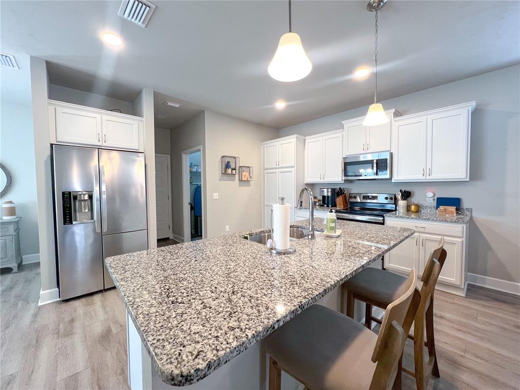 9538 Southwest 67th Lane Gainesville, FL 32608 - Photo 4 of 17