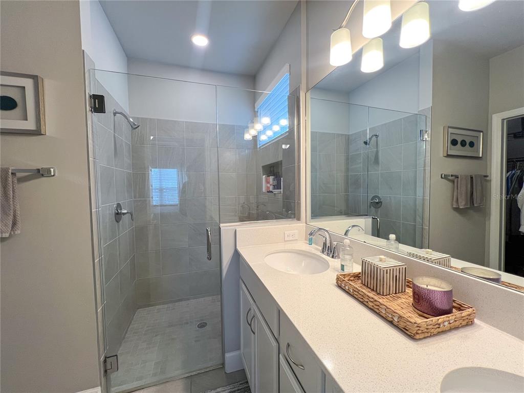 9538 Southwest 67th Lane Gainesville, FL 32608 - Photo 8 of 17