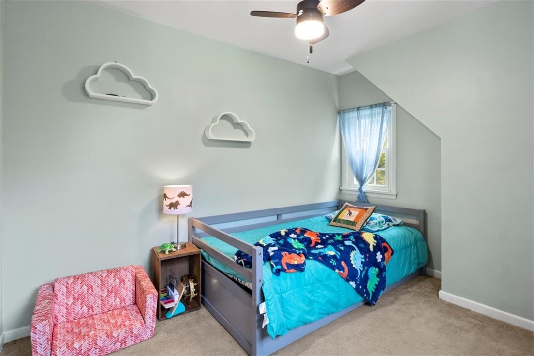 230 North Greece Road Greece, NY 14468 - Photo 17 of 37