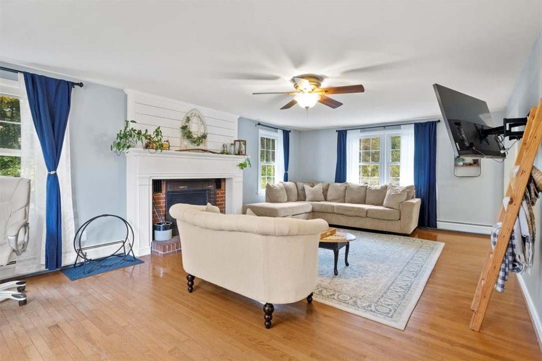 230 North Greece Road Greece, NY 14468 - Photo 6 of 37