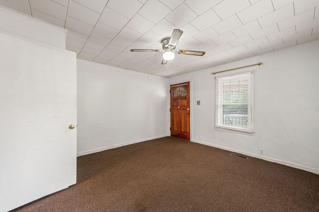 136 Summitt Street Rossville, GA 30741 - Photo 13 of 27 136Summit-6