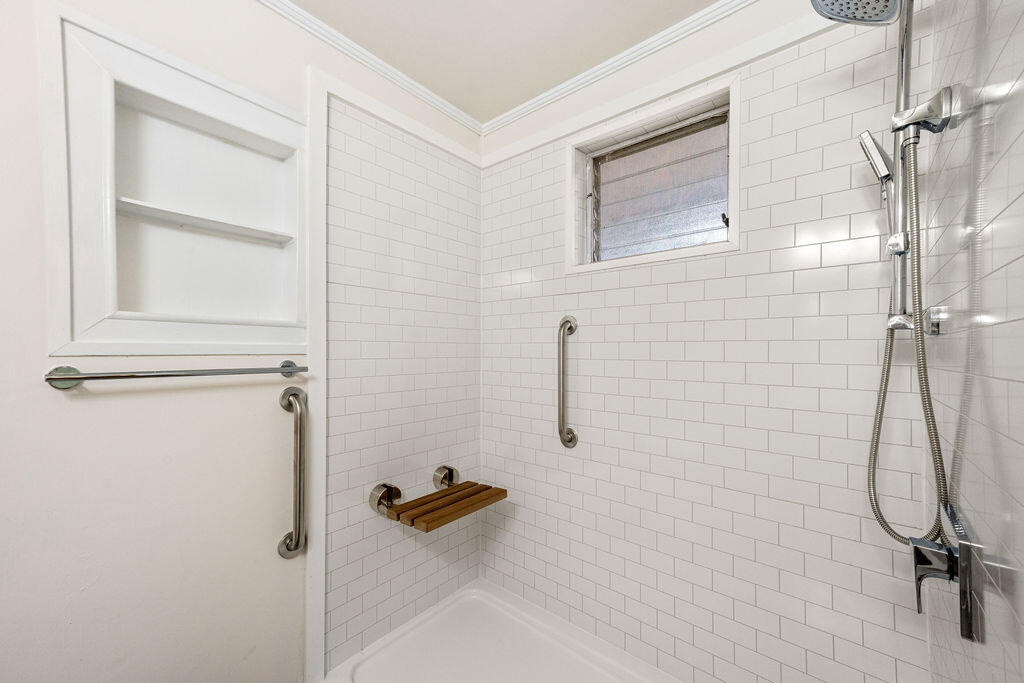 136 Summitt Street Rossville, GA 30741 - Photo 8 of 27 136Summit-23