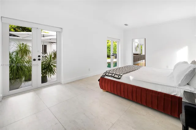 $4,750,000 | 5181 La Gorce Drive, Miami Beach, FL 33140