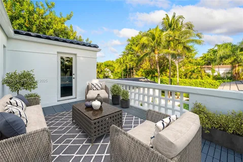 $4,999,999 | 5181 La Gorce Drive, Miami Beach, FL 33140
