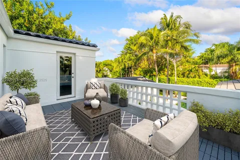 $4,499,999 | 5181 La Gorce Drive, Miami Beach, FL 33140