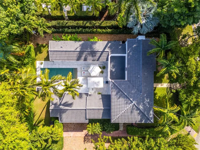 $4,750,000 | 5181 La Gorce Drive, Miami Beach, FL 33140