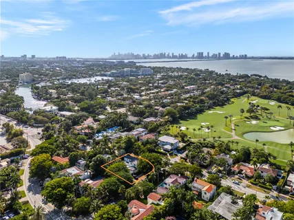 $4,499,999 | 5181 La Gorce Drive, Miami Beach, FL 33140