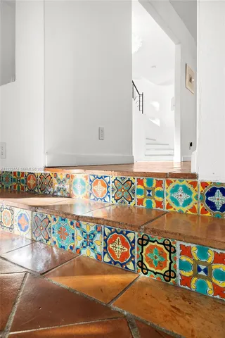 $4,999,999 | 5181 La Gorce Drive, Miami Beach, FL 33140