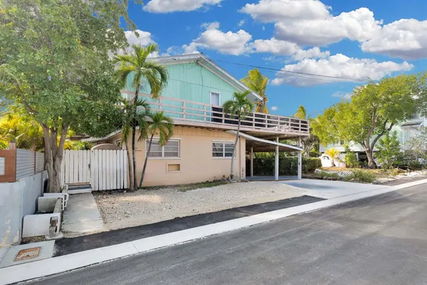 $1,449,000 | 1614 Dennis Street, Key West, FL 33040