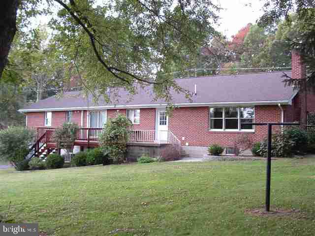 234 Old Ferry Road Millerstown, PA 17062 - Photo 4 of 14 Gallery Image 4