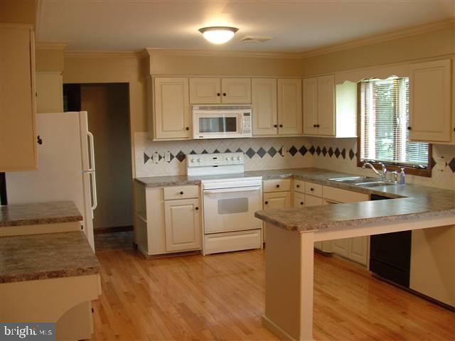 234 Old Ferry Road Millerstown, PA 17062 - Photo 7 of 14 Gallery Image 7