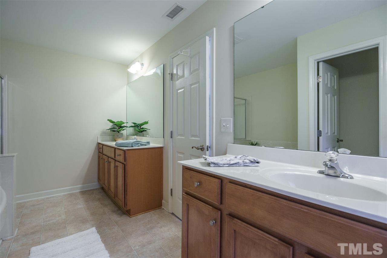 5317 Jade Forest Trail Raleigh, NC 27616 - Photo 16 of 29 Gallery Image 16