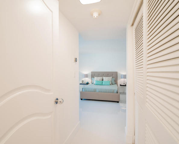 140 Southeast 5th Avenue, Unit 345 Boca Raton, FL 33432 - Photo 17 of 38 Master Bedroom Entrance