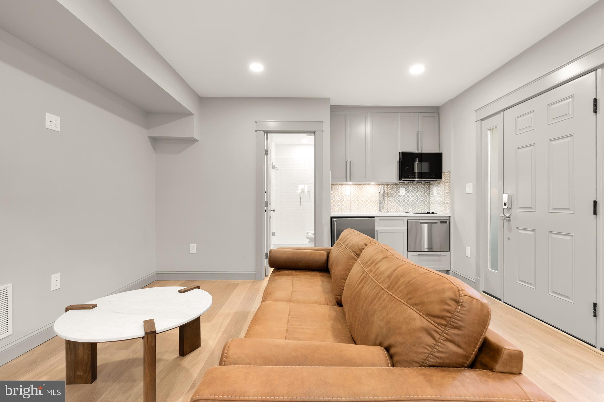 4111 18th Road North, Unit 1 Arlington, VA 22207 - Photo 14 of 35