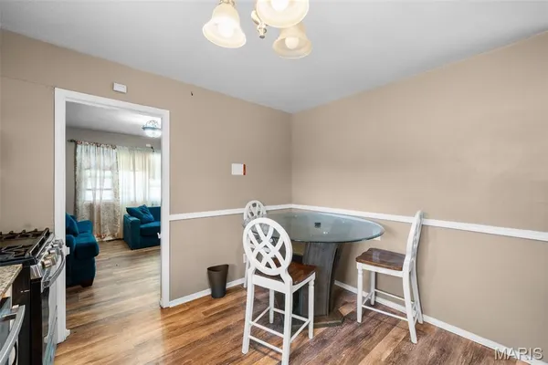 $215,000 | 1630 Tyson Drive, Florissant, MO 63031
