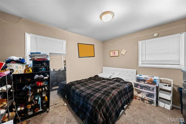 $215,000 | 1630 Tyson Drive, Florissant, MO 63031