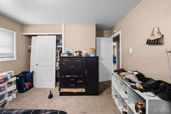 $215,000 | 1630 Tyson Drive, Florissant, MO 63031