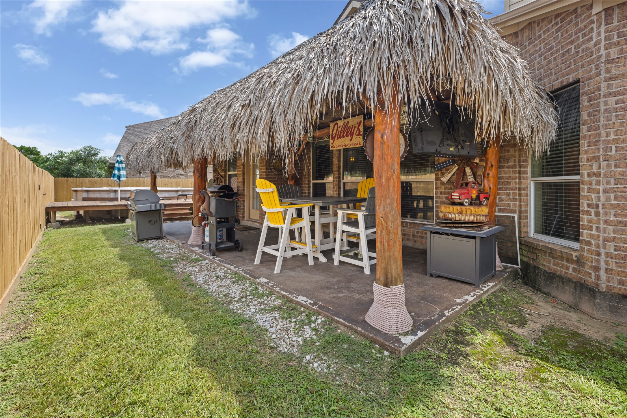 1010 Nantucket Street Pasadena, TX 77503 - Photo 44 of 46 Another view of the palapa