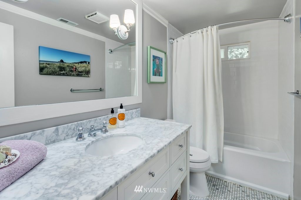 947 Walnut Street Edmonds, WA 98020 - Photo 11 of 21 Gallery Image 11
