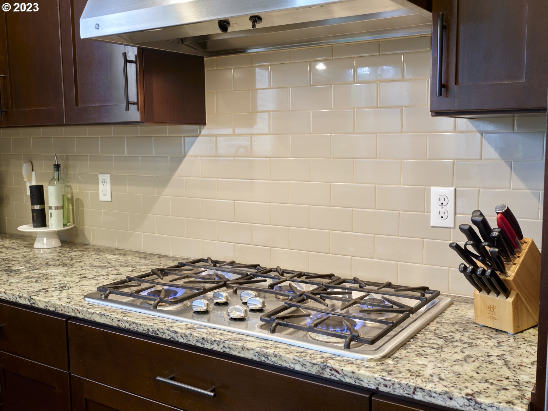 1424 Northwest Goodwin Street Camas, WA 98607 - Photo 19 of 40 a stove top oven sitting inside of a kitchen