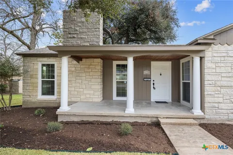 $430,000 | 615 West Royal Avenue, Temple, TX 76501