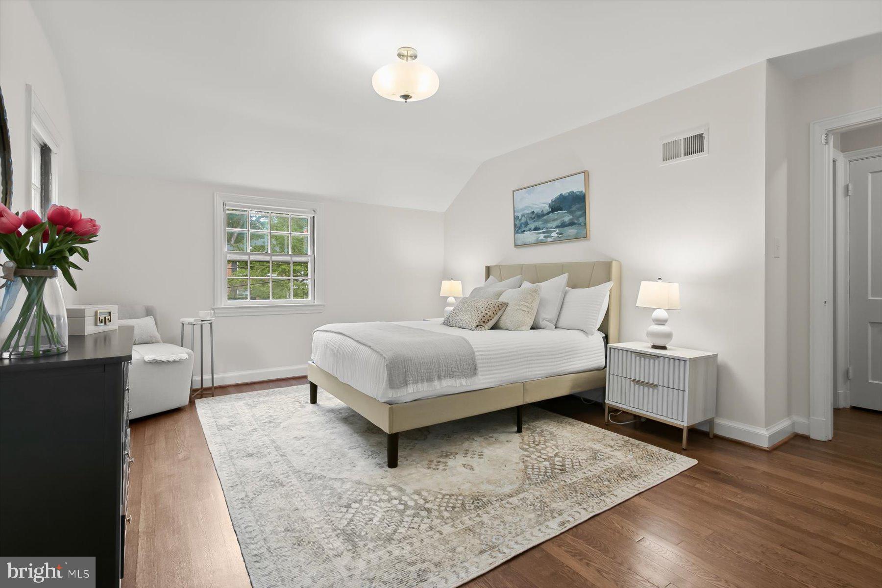 5910 Cobalt Road Bethesda, MD 20816 - Photo 19 of 35 Primary Bedroom