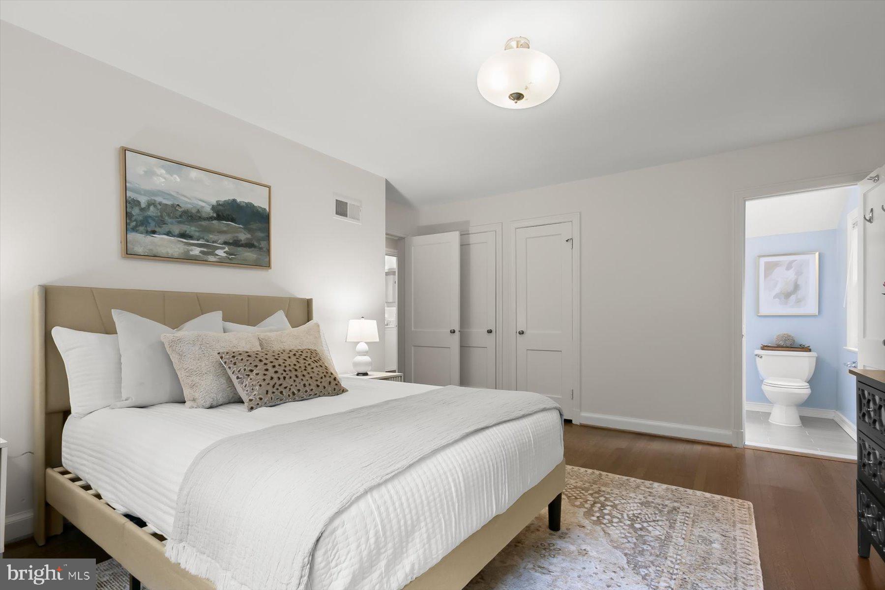 5910 Cobalt Road Bethesda, MD 20816 - Photo 21 of 35 Primary Bedroom with en-suite Bath