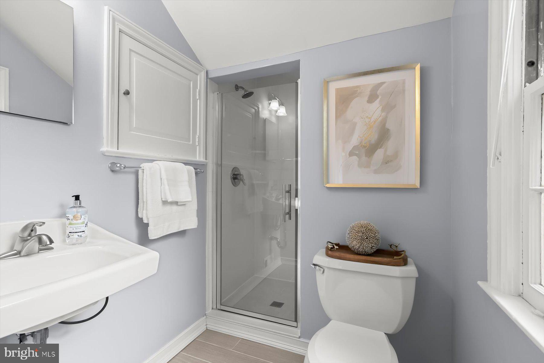 5910 Cobalt Road Bethesda, MD 20816 - Photo 22 of 35 Primary Bath, updated