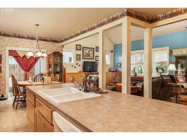 $510,000 | 1703 Webb Lake Drive, Silverton, OR 97381