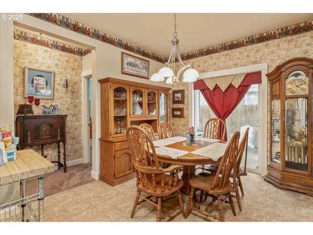 $510,000 | 1703 Webb Lake Drive, Silverton, OR 97381