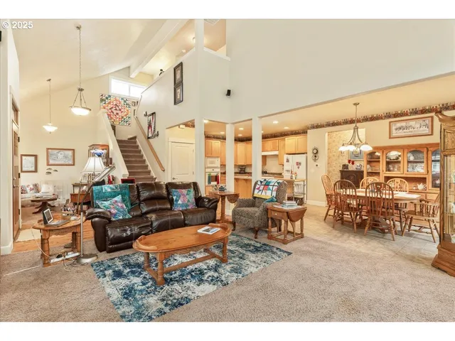 $510,000 | 1703 Webb Lake Drive, Silverton, OR 97381