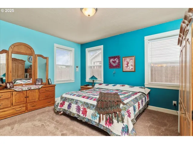 $510,000 | 1703 Webb Lake Drive, Silverton, OR 97381