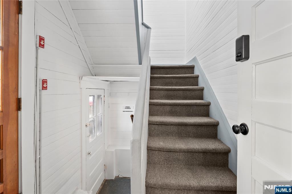 54 Riggs Place West Orange, NJ 07052 - Photo 18 of 41