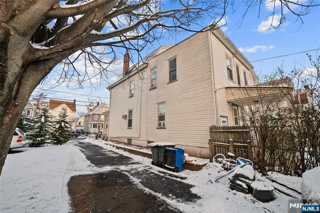 $950,000 | 54 Riggs Place, West Orange, NJ 07052