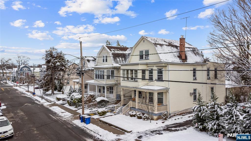 54 Riggs Place West Orange, NJ 07052 - Photo 6 of 41