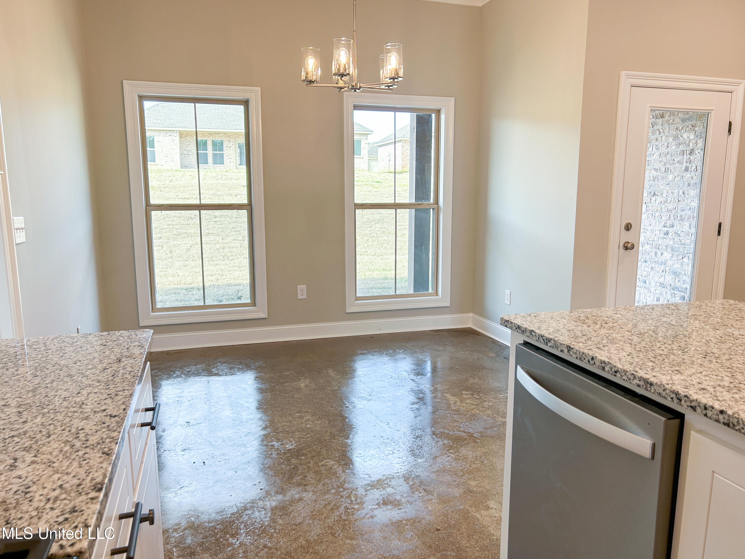 928 Riverside Lane Pearl, MS 39208 - Photo 6 of 13 IMG_2715