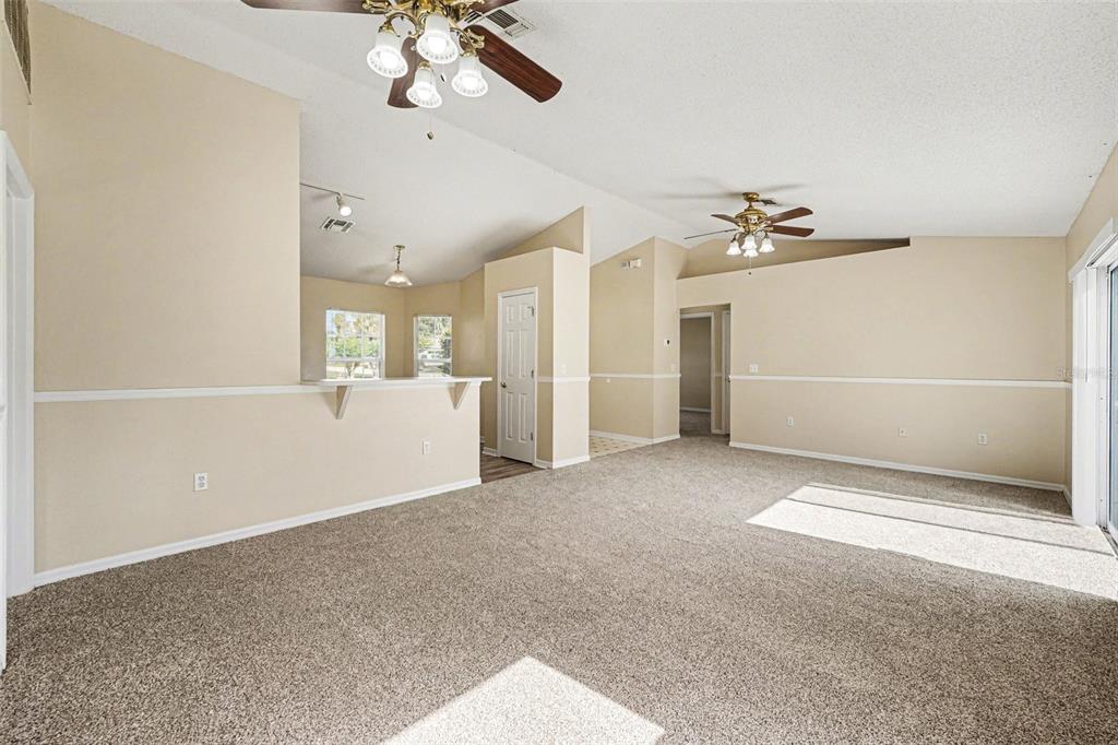 3579 Manor Loop Lakeland, FL 33810 - Photo 5 of 15 Gallery Image 5